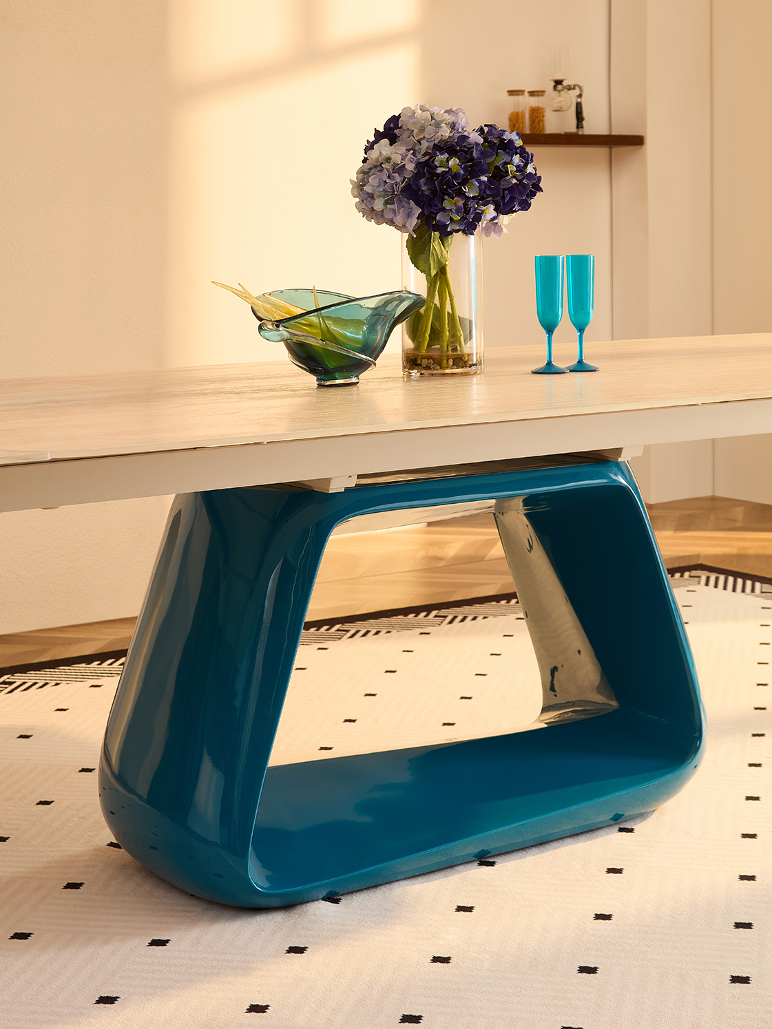 Reliable Furniture Extension Dining Table