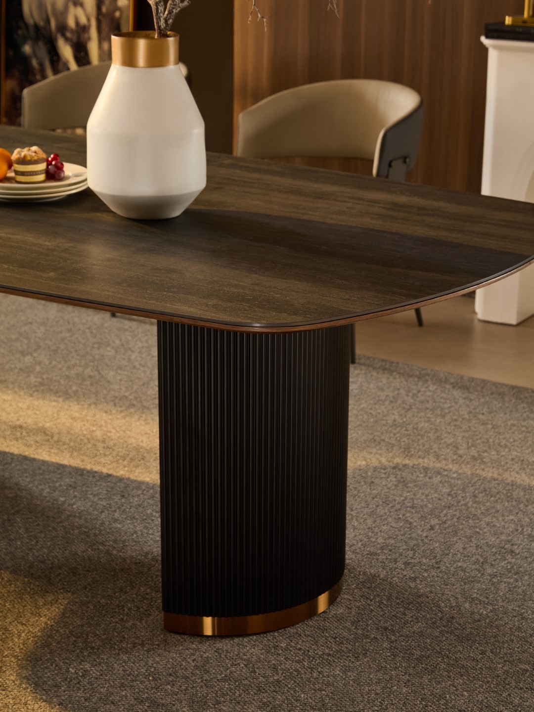 Reliable Furniture Extension Dining Table